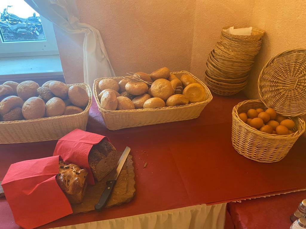 Hotel Krone Riesling Trittenheim Ngoại thất bức ảnh