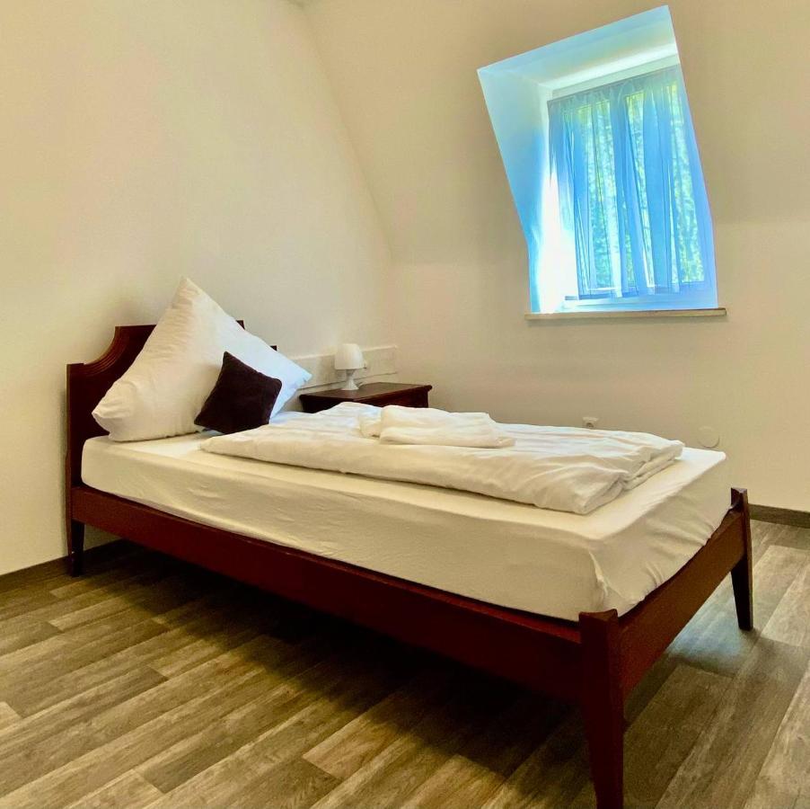 Hotel Krone Riesling Trittenheim Phòng bức ảnh